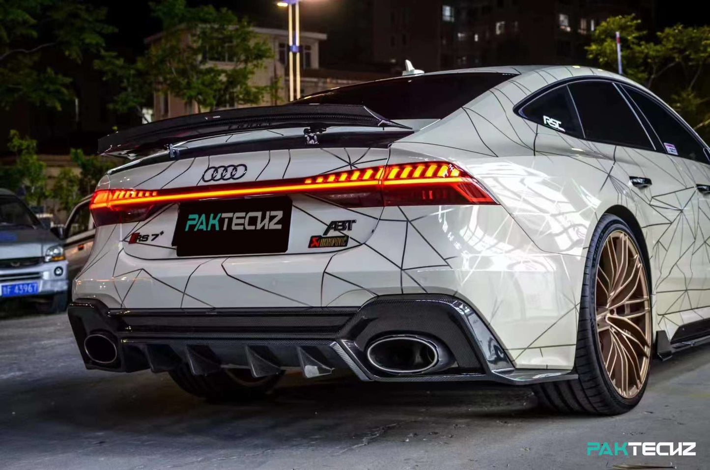 Dry Carbon Fiber Audi RS6/RS7 (C8) Rear Diffuser (Paktechz Design)