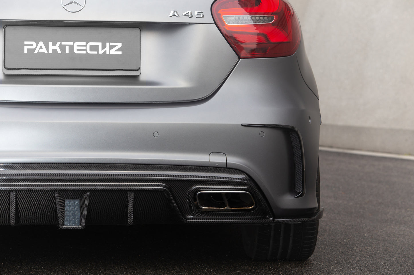 Carbon Fiber Mercedes A-Class (W176) Rear Side Splitter (Paktechz Design)